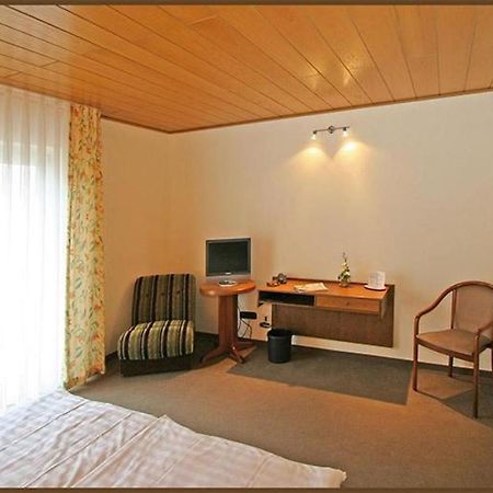 Hotel Zur Krone Ronneburg  Exteriér fotografie